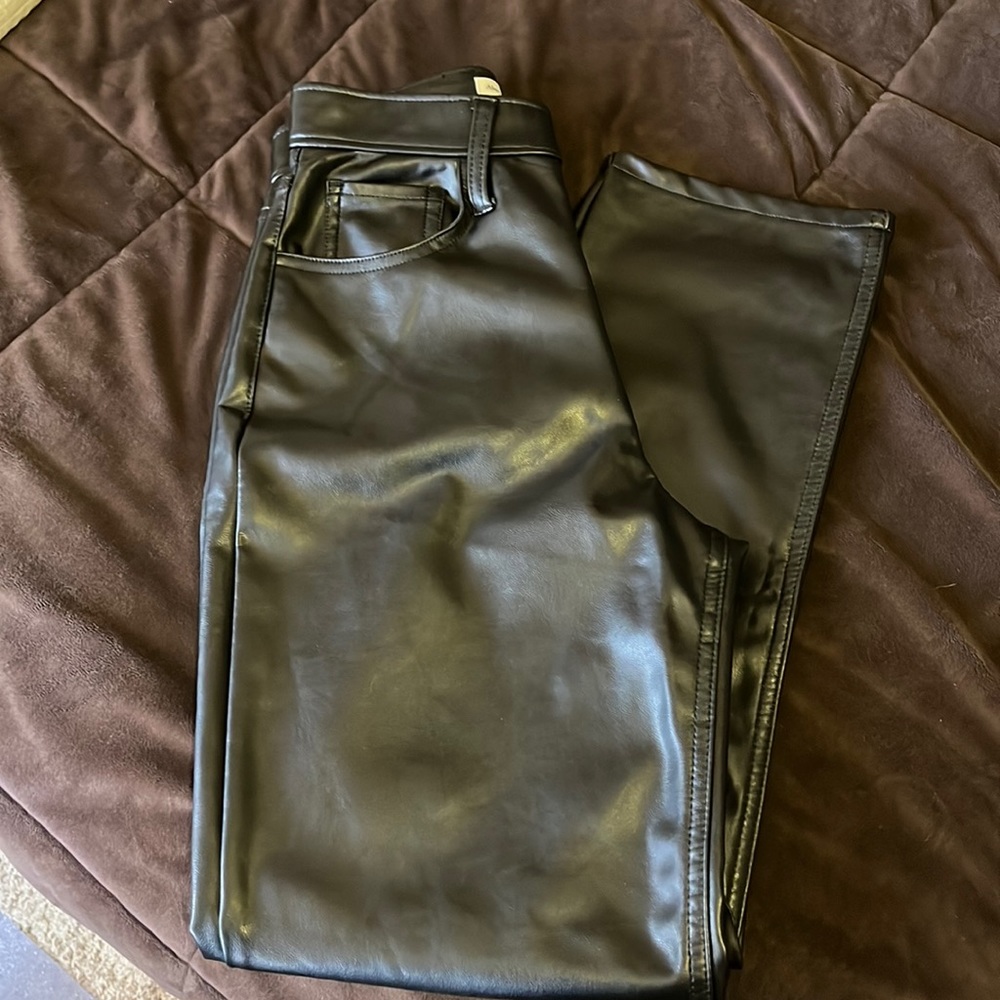 Abercrombie Ankle leather straight leg pants